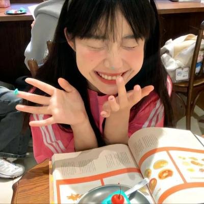 破产后我集万千宠爱于一身